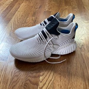 Alphabounce Instinct Running Shoes size US 13